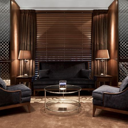 Отель Claridge Мадрид Интерьер фото
